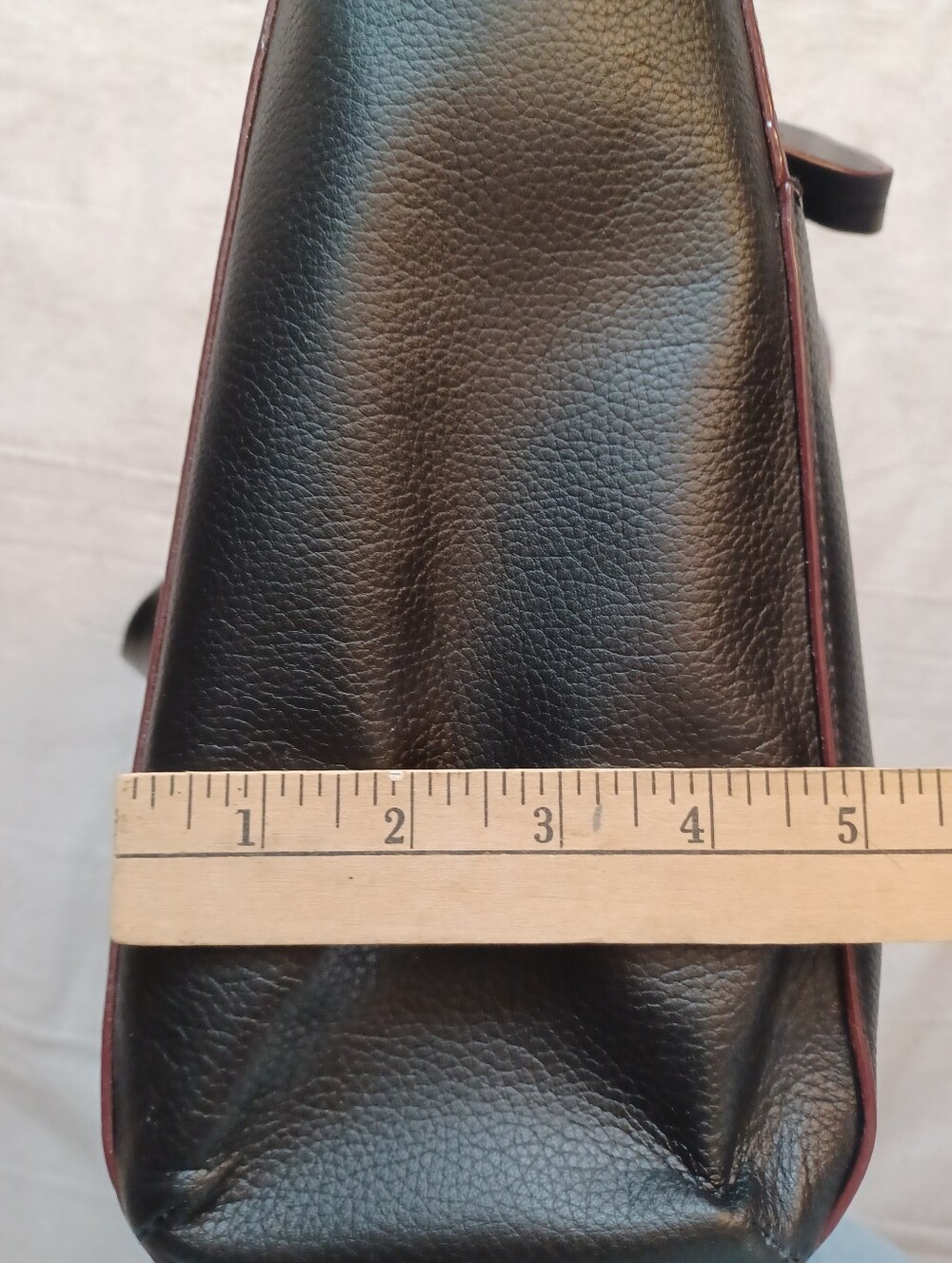 Emma Fox Black Leather Shoulder Bag - Picture 16 of 16